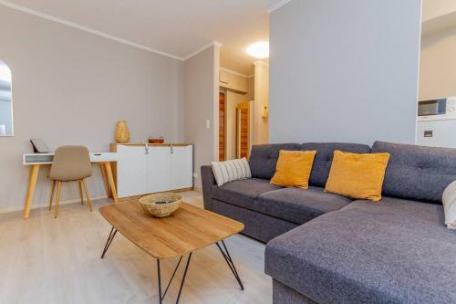 2BR Corvin Terrace w AC by NW 1082 Budapest, 1 Corvin sétány kép - 3