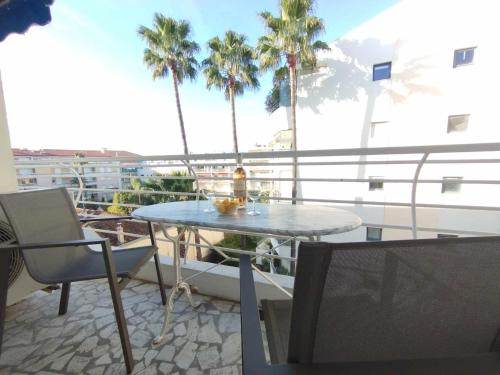 Cannes Pointe Croisette T2 plage 2min à pieds 46m2 photo 14