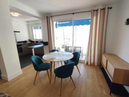 Cannes Pointe Croisette T2 plage 2min à pieds 46m2 photo 19