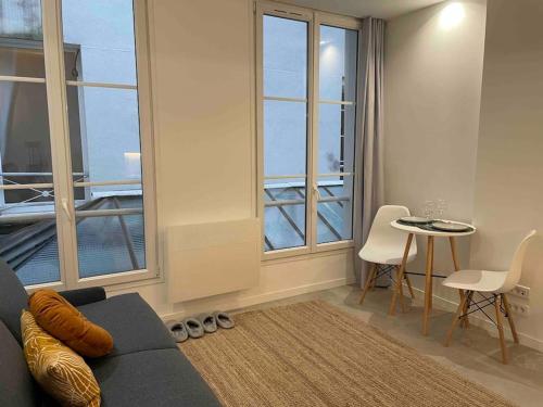 Cozy Studio In The Heart Of Paris