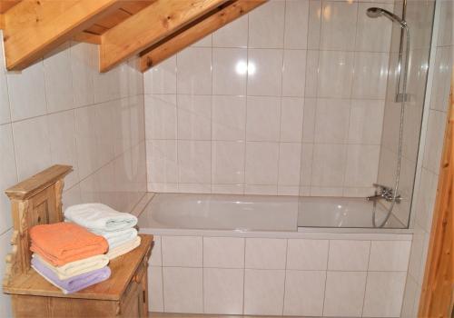 Kúpeľňa v ubytovaní Großes Ferienhaus mit 5 Schlafzimmer & 4 Bäder