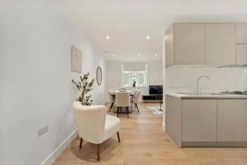 Stylish & Spacious Modern Apartments near Dalston Kingsland Station - by Short Stories London photo 25