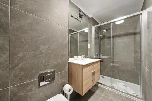 Stylish & Spacious Modern Apartments near Dalston Kingsland Station - by Short Stories London photo 44