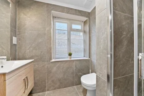 Stylish & Spacious Modern Apartments near Dalston Kingsland Station - by Short Stories London photo 46
