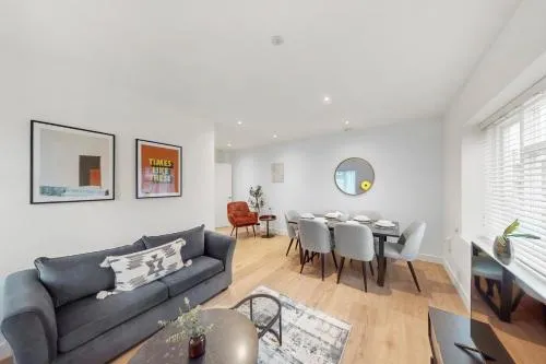 Stylish & Spacious Modern Apartments near Dalston Kingsland Station - by Short Stories London photo 37