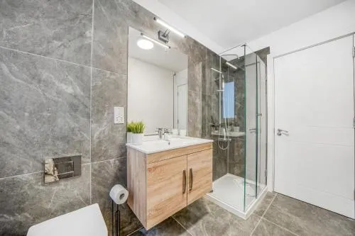 Stylish & Spacious Modern Apartments near Dalston Kingsland Station - by Short Stories London photo 15