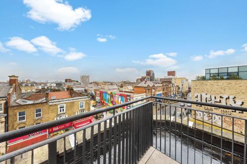 Stylish & Spacious Modern Apartments near Dalston Kingsland Station - by Short Stories London photo 50