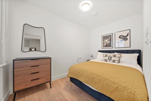 Stylish & Spacious Modern Apartments near Dalston Kingsland Station - by Short Stories London photo 66