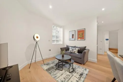 Stylish & Spacious Modern Apartments near Dalston Kingsland Station - by Short Stories London photo 19
