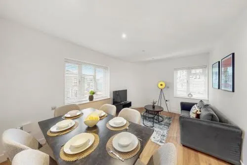 Stylish & Spacious Modern Apartments near Dalston Kingsland Station - by Short Stories London photo 38