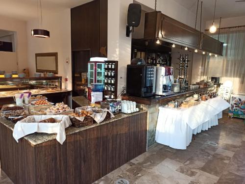 Mad på hotellet eller i nærheden