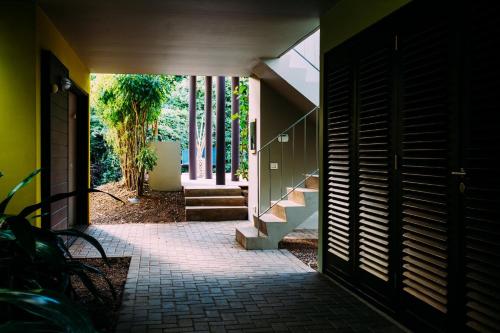 Κήπος έξω από το Bohemi Design Villa's
