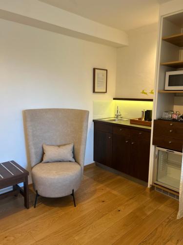 Una cocina o cocineta en Aparthotel Parsberg GreenDesign