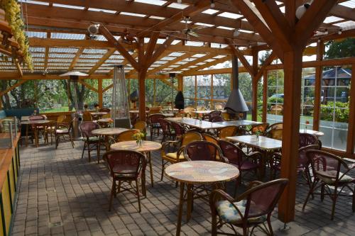 Restaurace v ubytování Reethäuser auf Rügen
