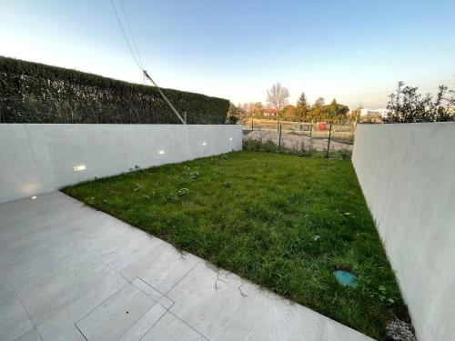 Κήπος έξω από το Brittos Home Lovely Stay - Villa Family in VN Famalicão