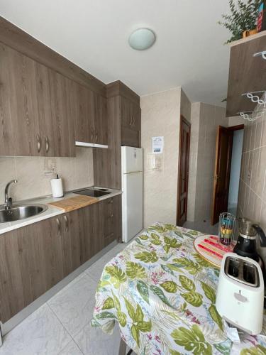 Dapur atau dapur kecil di APARTAMENTO PURI