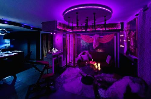Ảnh trong thư viện ảnh của Love And Sex Room ở Ferney-Voltaire