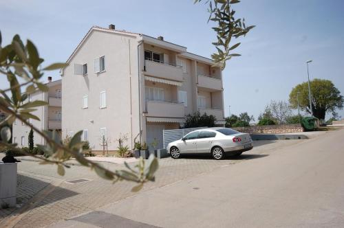 Apartments with parking space Porat, Krk - 22268
