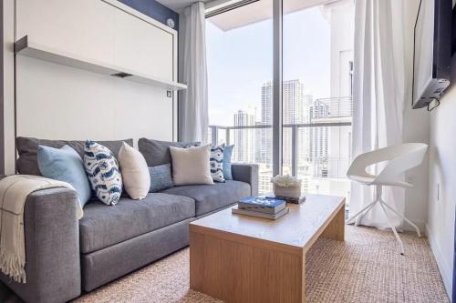 Boutique Condo in DT Miami Perfect for Couples/Fam photo 18
