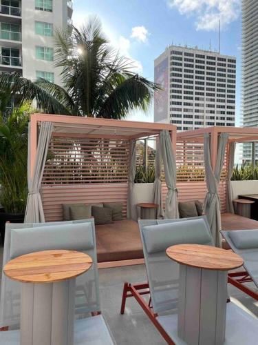 Boutique Condo in DT Miami Perfect for Couples/Fam photo 8
