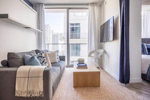 Boutique Condo in DT Miami Perfect for Couples/Fam photo 12