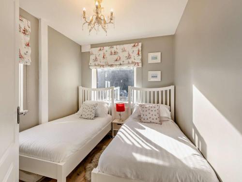 Katil atau katil-katil dalam bilik di 3 Bed in Combe Martin 41580
