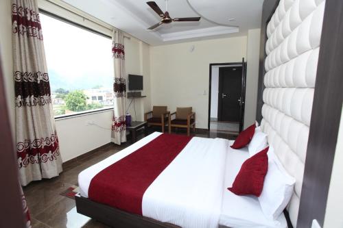 Gallery image of Hotel Trihari in Rishīkesh