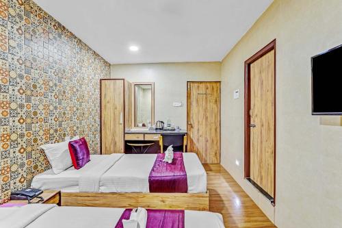 Season 4 Residences - Teynampet Near Apollo Hospital ,Balaji Dental, US Consulate