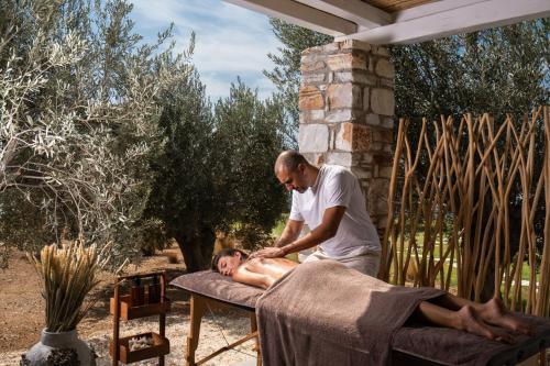 VOTSALO - Semi Based Studio with Indoor Garden - Part Of White Dunes Luxury Boutique Hotel