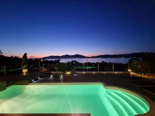 Luxury Villa with Stunning Panoramic Views