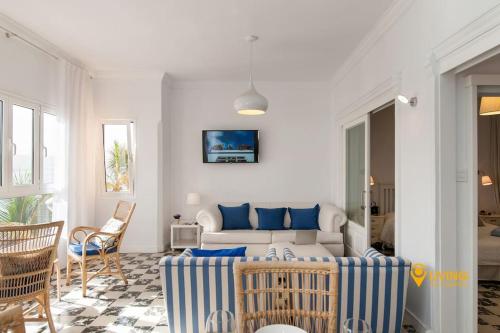 Living Las Canteras Homes - SOUTH FACING & PARKING