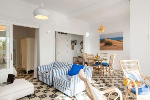 Living Las Canteras Homes - SOUTH FACING & PARKING