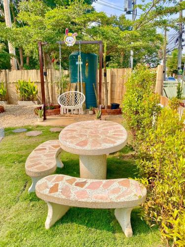 Κήπος έξω από το Zoo Villa บ้านน้องกระต่าย