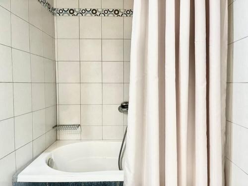 Billede fra billedgalleriet på Nikolakis, Seafront- Harbor view i Symi