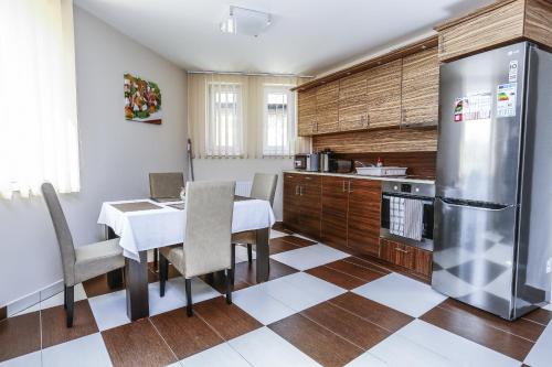 Dapur atau dapur kecil di Gránátalma Vendégház