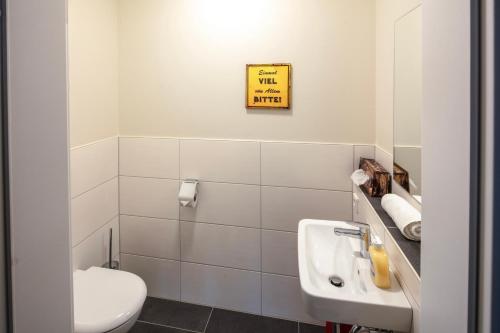 Plumbohms ECHT-HARZ-HOTELにあるバスルーム