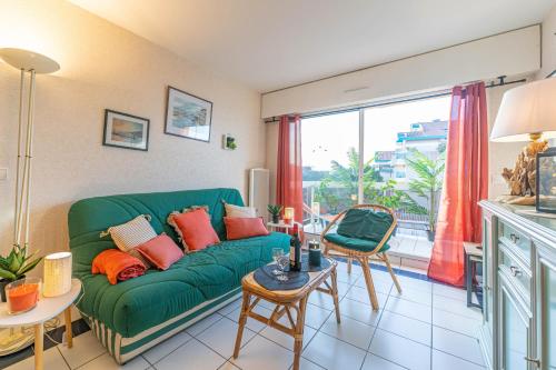 Heliodore - Appartement terrasse vue Bassin