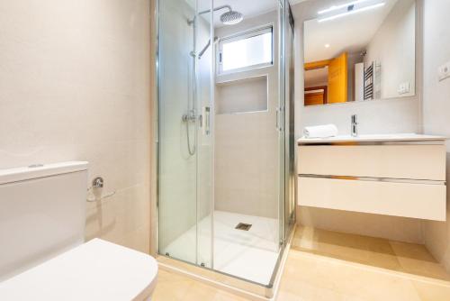 La Carihuela Beachfront II - Comfort, Style & Sea Views