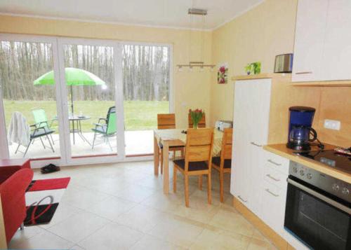 Dapur atau dapur kecil di Küstenwald - Ferienwohnung Morgensonne