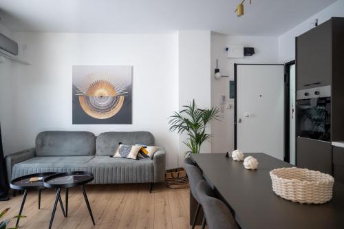 Niobe Χαλάρωση με στυλ στο κέντρο Αγίων Θεοδώρων