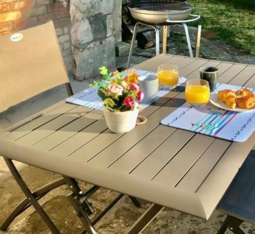 LA MAISON DU BONHEUR