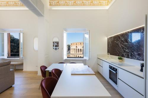 Colosseo View Atmosphere by Rental in Rome