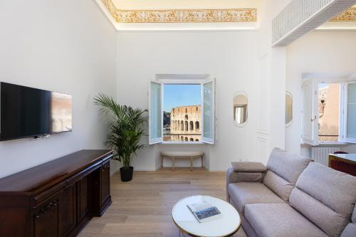 Colosseo View Atmosphere by Rental in Rome