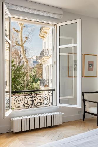 Veeve - Orsay Artistry
