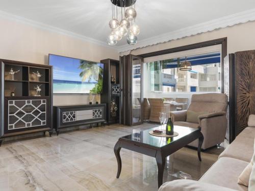 Espacioso apartamento en 1ª línea de playa