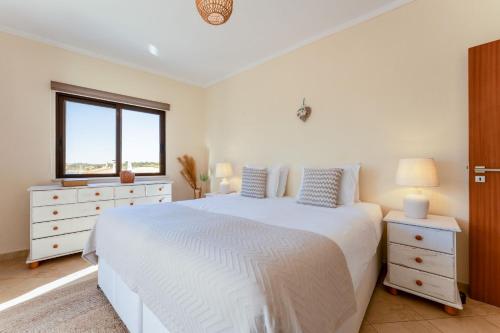 Wonderful 3 BDR Duplex W/ Terrace by LovelyStay