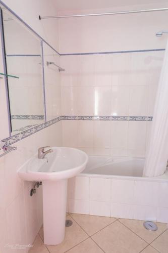 Mary Sea View Apartment