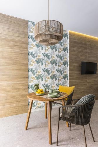 Green suite by Concept Flats