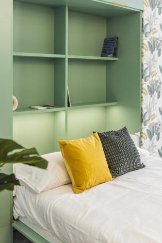 Green suite by Concept Flats