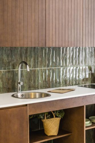Green suite by Concept Flats